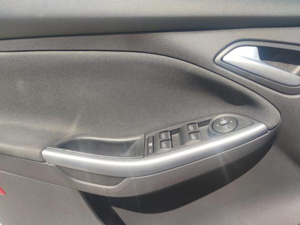 Ford Focus III с пробегом 2012 года, цена 1 150 000 рублей, 97780 км, хэтчбек, Автокод Объявления
