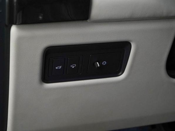 Land Rover Range Rover IV с пробегом 2016 года, цена 4 400 055 рублей, 156506 км, внедорожник, Автокод Объявления