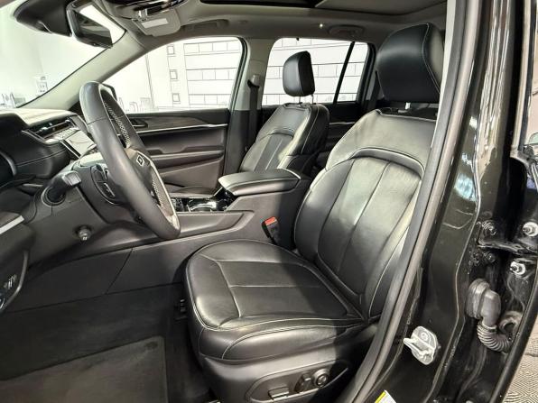 Jeep Grand Cherokee V (WL) с пробегом 2022 года, цена 6 300 000 рублей, 46418 км, внедорожник, Автокод Объявления
