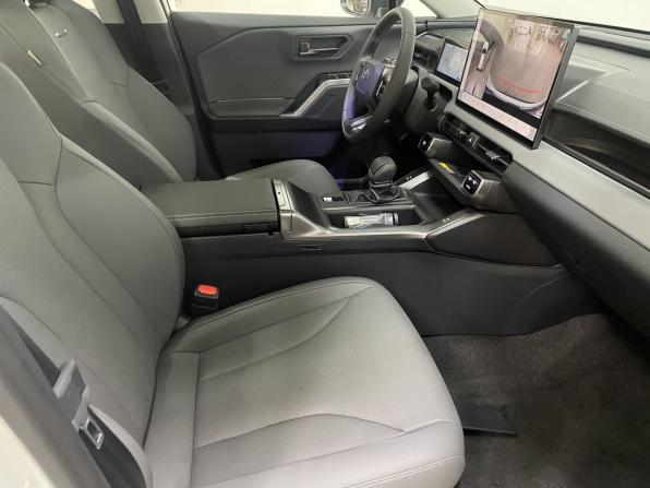 Toyota RAV4 VI (XA60) с пробегом 2026 года, цена 4 450 000 рублей, 10 км, внедорожник, Автокод Объявления