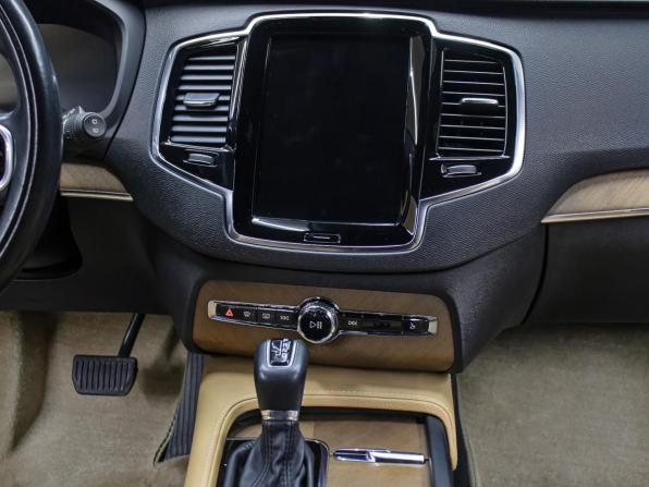 Volvo XC90 II с пробегом 2017 года, цена 4 398 000 рублей, 70093 км, внедорожник, Автокод Объявления