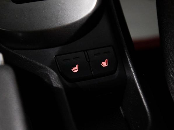 Kia Rio III Рестайлинг с пробегом 2015 года, цена 900 000 рублей, 131042 км, седан, Автокод Объявления