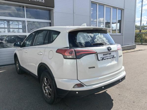 Toyota RAV4 IV (XA40) Рестайлинг с пробегом 2016 года, цена 1 675 000 рублей, 260000 км, внедорожник, Автокод Объявления