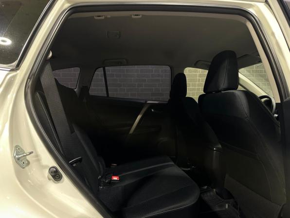 Toyota RAV4 IV (XA40) с пробегом 2015 года, цена 2 165 000 рублей, 161107 км, внедорожник, Автокод Объявления