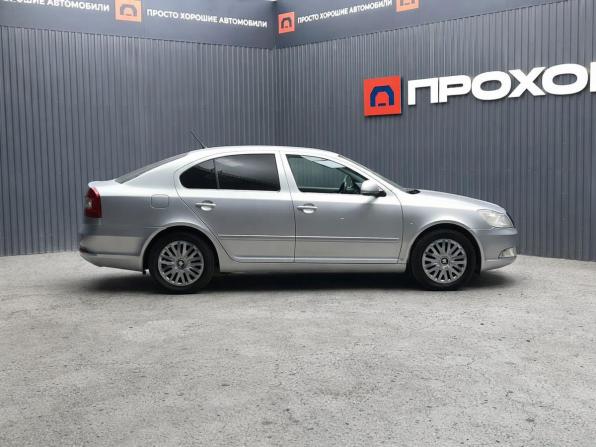 Skoda Octavia II (A5) Рестайлинг с пробегом 2011 года, цена 867 000 рублей, 157148 км, лифтбек, Автокод Объявления