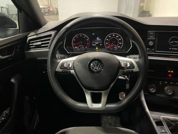Volkswagen Jetta VII с пробегом 2019 года, цена 1 230 000 рублей, 123740 км, седан, Автокод Объявления