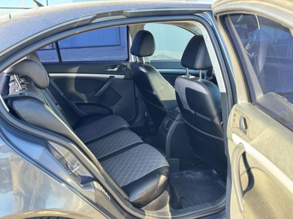 Skoda Octavia II (A5) Рестайлинг с пробегом 2011 года, цена 535 000 рублей, 206279 км, лифтбек, Автокод Объявления