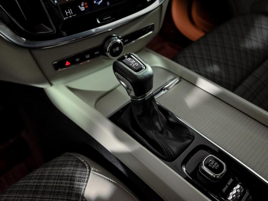 Volvo V60 Cross Country II Екатеринбург  - изображение 15