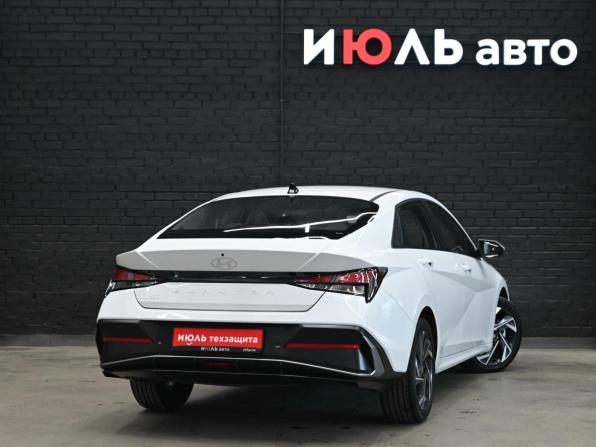 Hyundai Elantra VII (CN7) Рестайлинг с пробегом 2025 года, цена 2 870 000 рублей, 151 км, седан, Автокод Объявления