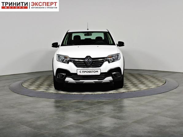 Renault Logan II Рестайлинг с пробегом 2022 года, цена 1 357 000 рублей, 21638 км, седан, Автокод Объявления