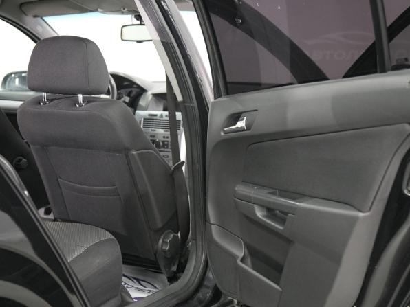 Opel Astra H Рестайлинг с пробегом 2011 года, цена 395 000 рублей, 134000 км, универсал, Автокод Объявления