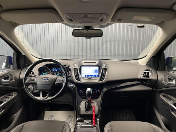 Ford Kuga II Рестайлинг с пробегом 2017 года, цена 1 607 000 рублей, 116600 км, внедорожник, Автокод Объявления