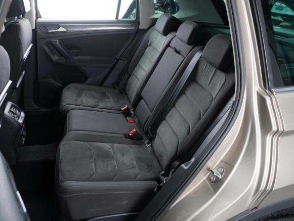 Volkswagen Tiguan II с пробегом 2020 года, цена 2 800 000 рублей, 89385 км, внедорожник, Автокод Объявления