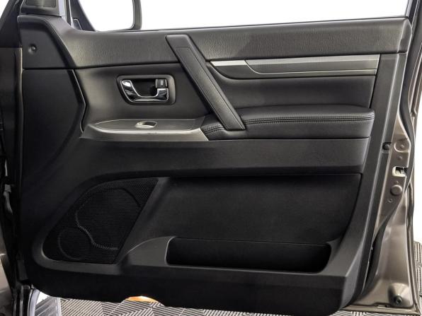 Mitsubishi Pajero IV Рестайлинг 1 с пробегом 2012 года, цена 2 585 000 рублей, 78431 км, внедорожник, Автокод Объявления