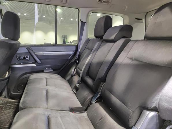 Mitsubishi Pajero IV Рестайлинг 1 с пробегом 2012 года, цена 2 160 000 рублей, 205902 км, внедорожник, Автокод Объявления