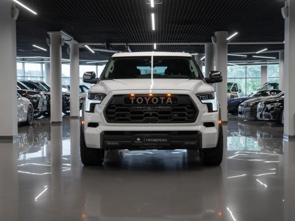 Toyota Sequoia III с пробегом 2023 года, цена 12 750 000 рублей, 25280 км, внедорожник, Автокод Объявления