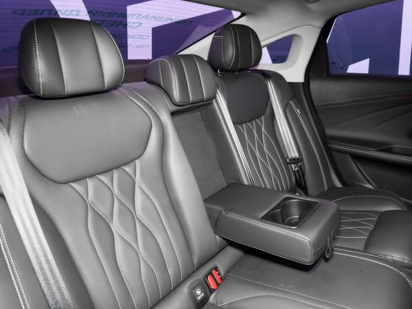 Chery Arrizo 8 с пробегом 2024 года, цена 2 549 900 рублей, 5700 км, седан, Автокод Объявления