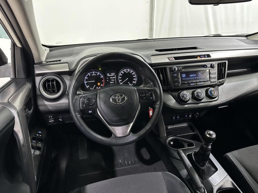 Toyota RAV4 IV (XA40) Рестайлинг Курск  - изображение 24