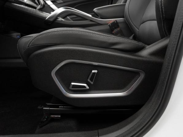 Geely Atlas Pro с пробегом 2022 года, цена 2 180 000 рублей, 36209 км, внедорожник, Автокод Объявления