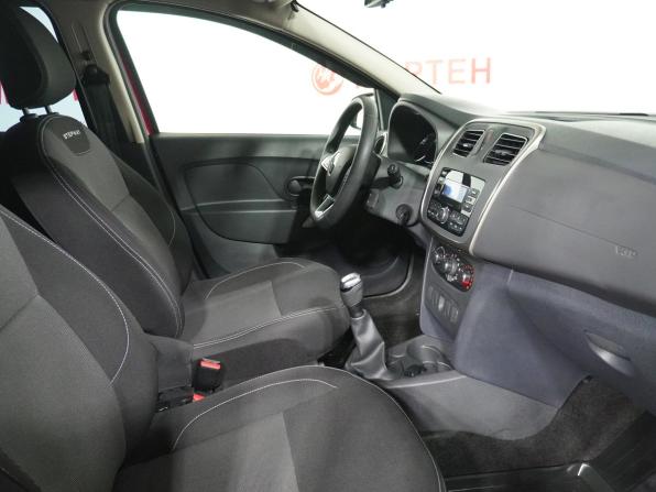 Renault Sandero II Рестайлинг с пробегом 2021 года, цена 1 337 000 рублей, 59868 км, хэтчбек, Автокод Объявления