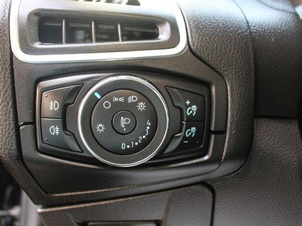 Ford Focus III с пробегом 2012 года, цена 750 800 рублей, 188828 км, универсал, Автокод Объявления