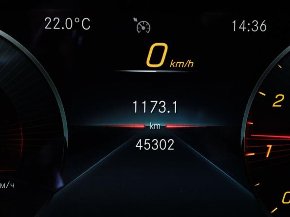 Mercedes-Benz E-Класс V (W213 S213 C238) Рестайлинг с пробегом 2021 года, цена 4 400 000 рублей, 45301 км, седан, Автокод Объявления