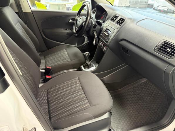 Volkswagen Polo V Рестайлинг с пробегом 2020 года, цена 1 388 000 рублей, 97315 км, седан, Автокод Объявления