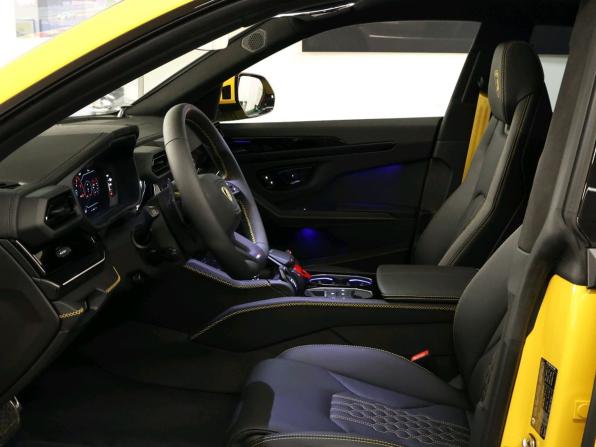 Lamborghini Urus I Рестайлинг с пробегом 2025 года, цена 43 500 000 рублей, 57 км, внедорожник, Автокод Объявления