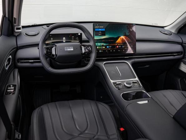 Geely Galaxy Starship 7 с пробегом 2025 года, цена 3 675 000 рублей, 34 км, внедорожник, Автокод Объявления