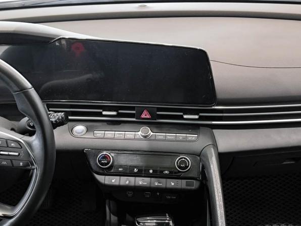 Hyundai Elantra VII (CN7) Рестайлинг с пробегом 2024 года, цена 1 880 000 рублей, 124000 км, седан, Автокод Объявления