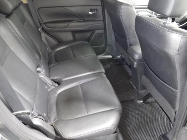 Mitsubishi Outlander III Рестайлинг 2 с пробегом 2016 года, цена 1 850 000 рублей, 243000 км, внедорожник, Автокод Объявления