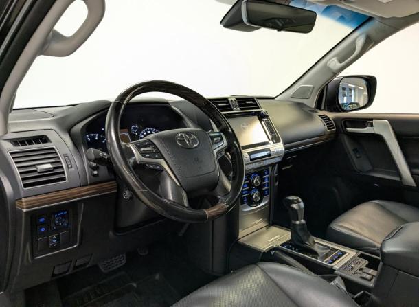 Toyota Land Cruiser Prado 150 Series Рестайлинг 2 с пробегом 2020 года, цена 6 250 000 рублей, 104669 км, внедорожник, Автокод Объявления