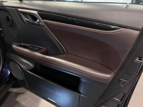 Lexus RX IV с пробегом 2017 года, цена 3 140 000 рублей, 179442 км, внедорожник, Автокод Объявления