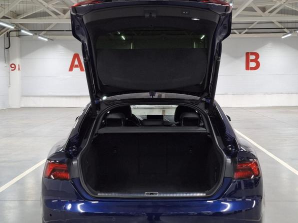 Audi A5 II (F5) с пробегом 2018 года, цена 3 120 000 рублей, 106957 км, лифтбек, Автокод Объявления