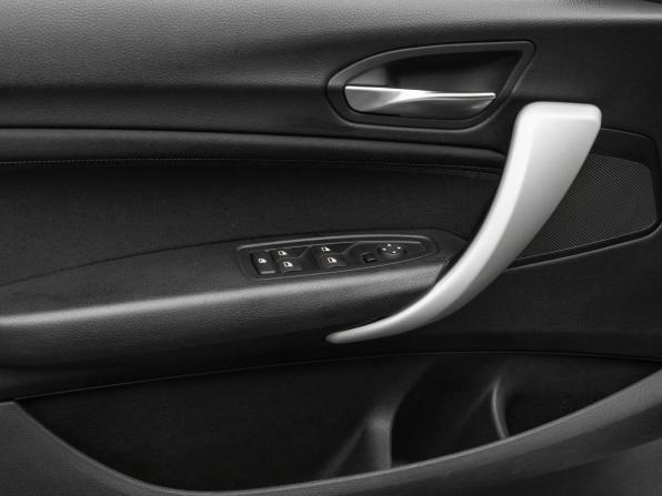 BMW 1 серии II (F20/F21) Рестайлинг с пробегом 2017 года, цена 1 760 000 рублей, 92251 км, хэтчбек, Автокод Объявления