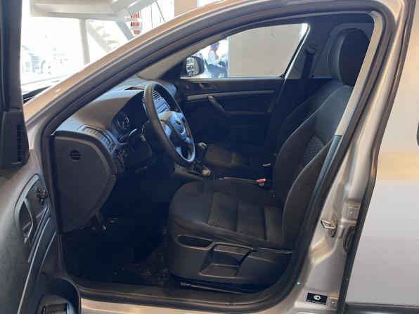 Skoda Octavia II (A5) Рестайлинг с пробегом 2011 года, цена 695 000 рублей, 207817 км, лифтбек, Автокод Объявления