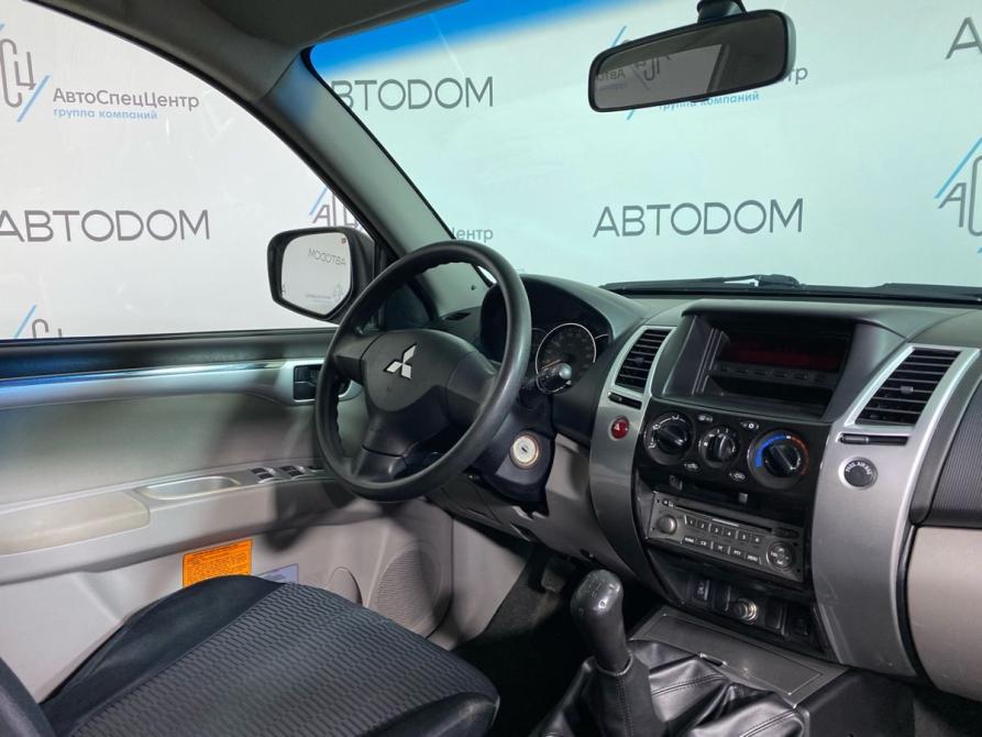 Mitsubishi Pajero Sport II Москва  - изображение 9