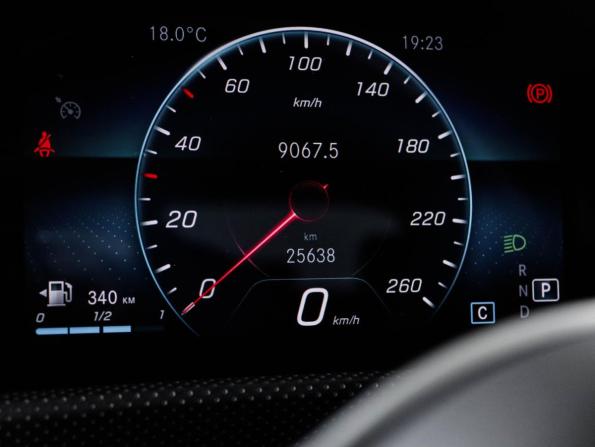 Mercedes-Benz A-Класс IV (W177) с пробегом 2019 года, цена 2 490 000 рублей, 25638 км, хэтчбек, Автокод Объявления