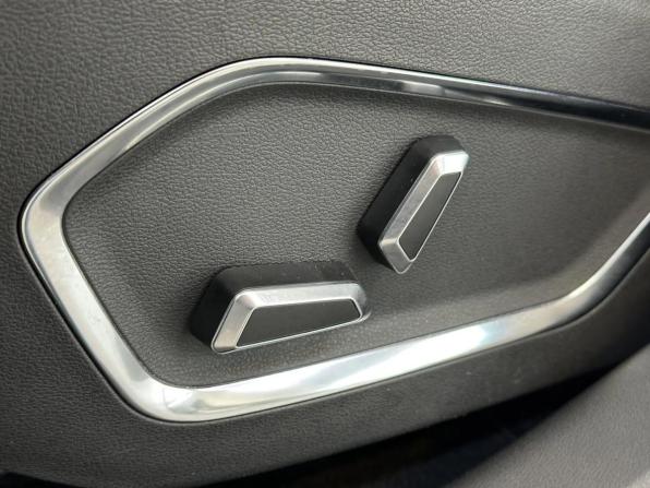 Geely Atlas Pro с пробегом 2023 года, цена 2 300 000 рублей, 36453 км, внедорожник, Автокод Объявления