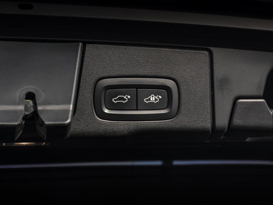 Volvo XC60 II Москва  - изображение 27
