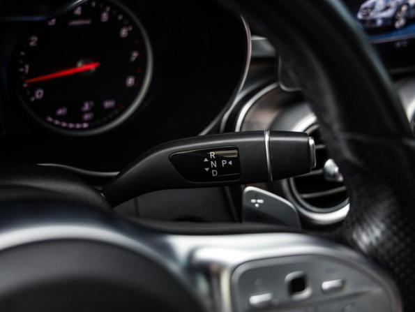 Mercedes-Benz C-Класс IV (W205) Рестайлинг с пробегом 2018 года, цена 2 389 000 рублей, 174040 км, седан, Автокод Объявления