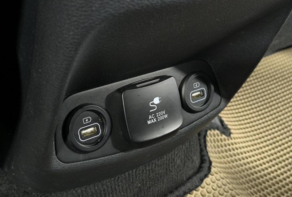 Hyundai Santa Fe IV Рестайлинг Нижний Новгород  - изображение 16