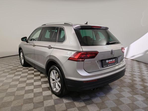 Volkswagen Tiguan II с пробегом 2018 года, цена 2 649 000 рублей, 92928 км, внедорожник, Автокод Объявления