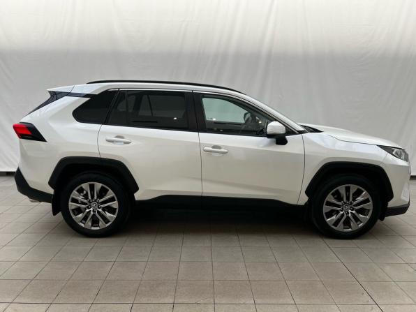 Toyota RAV4 V (XA50) с пробегом 2021 года, цена 4 350 000 рублей, 73045 км, внедорожник, Автокод Объявления