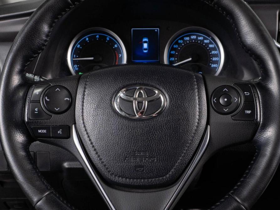 Toyota Corolla XI (E160 E170 E180) Рестайлинг 1 Тюмень  - изображение 12