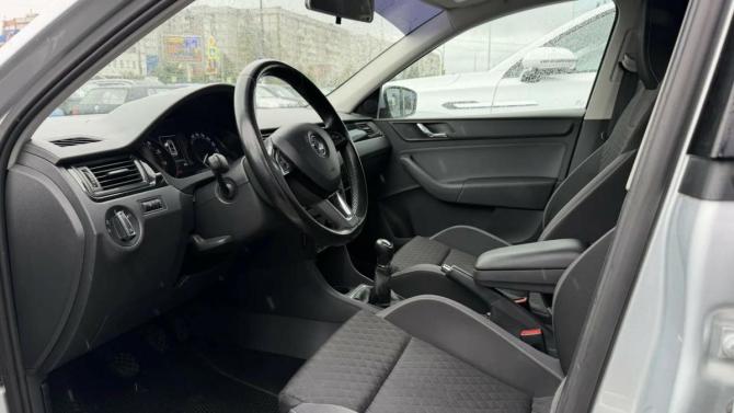 Skoda Rapid I с пробегом 2015 года, цена 855 000 рублей, 172841 км, лифтбек, Автокод Объявления
