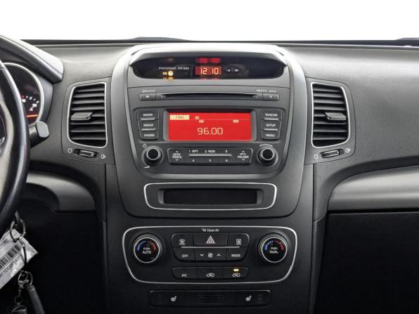 Kia Sorento II Рестайлинг с пробегом 2013 года, цена 1 650 000 рублей, 126097 км, внедорожник, Автокод Объявления