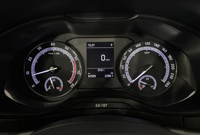 Skoda Karoq I с пробегом 2022 года, цена 2 600 000 рублей, 92570 км, внедорожник, Автокод Объявления