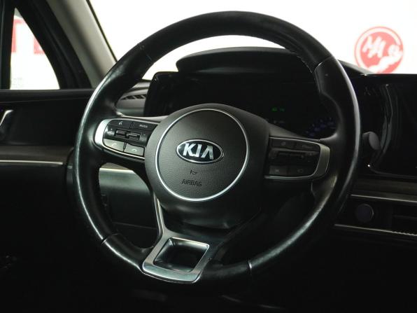 Kia K5 III с пробегом 2020 года, цена 2 456 000 рублей, 120657 км, седан, Автокод Объявления