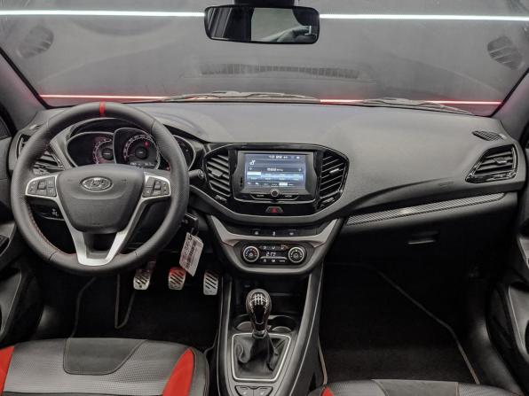 Lada (ВАЗ) Vesta I с пробегом 2019 года, цена 1 370 000 рублей, 17958 км, седан, Автокод Объявления